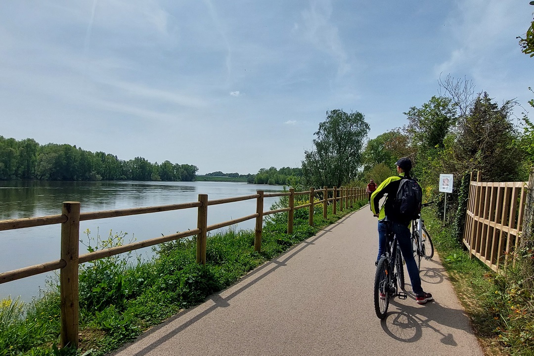 BL501-Tours-Vouvray-a-velo