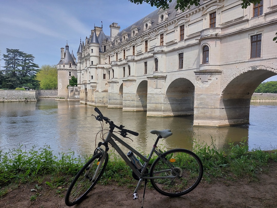 TO301-chateau-chenonceau-en-velo©trip-a-velo